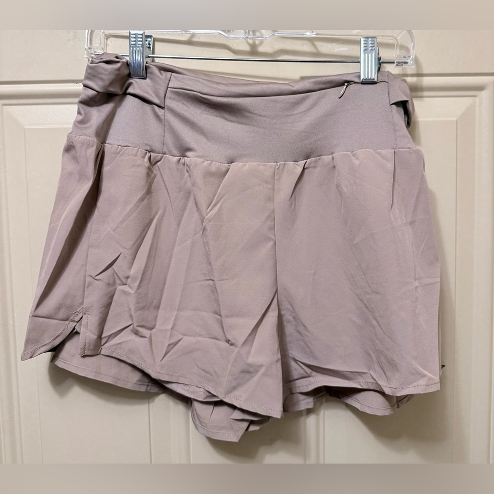 JWD Lined Athletic Shorts in Mocha Knit Zippered Waistband Compartment Size Lg
